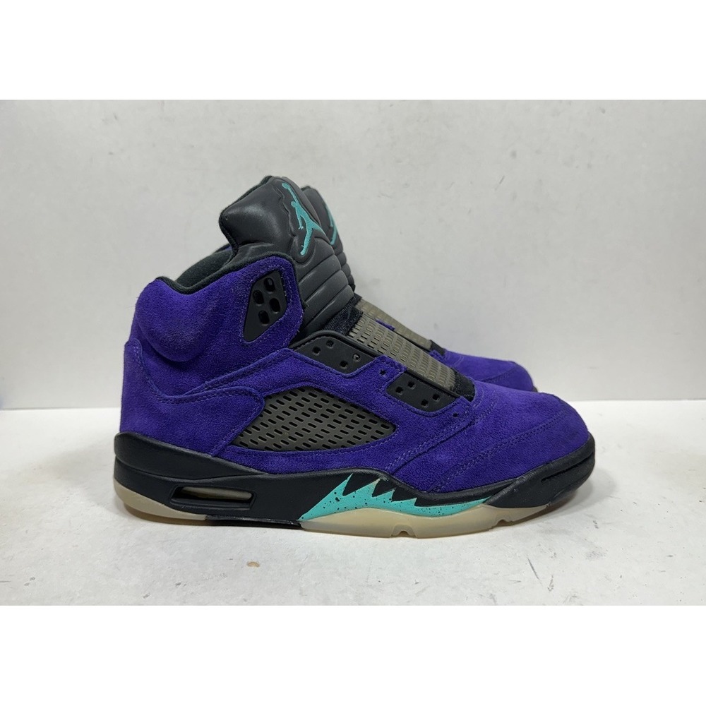 Jordan Air Jordan 5 Retro Shoes Mens Size 9 Purple Alternate Grape 136027-500